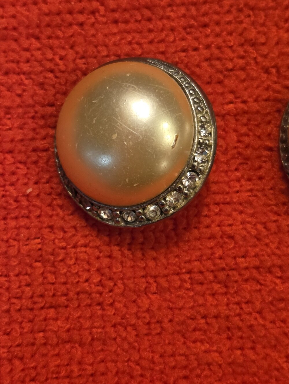 Vintage Faux Pearl Rhinestone Clip On Earrings Retro 1950s 1960s Costume Jewelry - Picture 4 of 8
